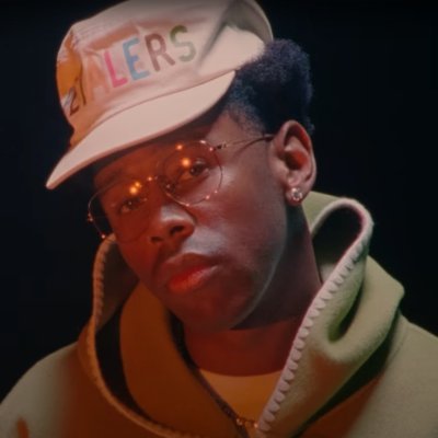 ERIjorDAN_1s's profile picture. I roll through california
these frog oak goggles
I'm leanin out the window
oj shinin on me
simpson shinin on me