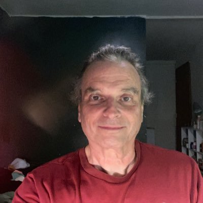 Social psychologist, socialist, vegan, former Green Party Congressional candidate. The Bitter Pill: https://t.co/k71FsESTbz