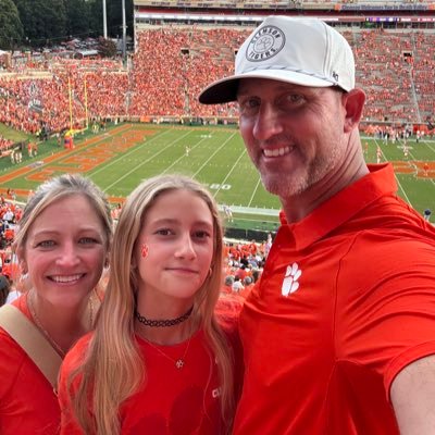 Former College ⚾️ & MiLB player, Current Husband, Father, Firefighter, Amateur🏌️♂️, political pontificator 🇺🇸