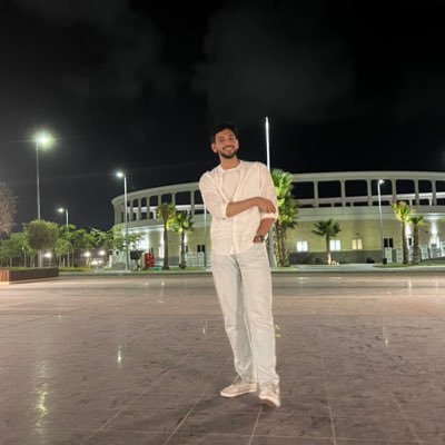 اللَّهُمَّ لَكَ الحَمْدُ كَمَا يَنْبَغِي لِجَلَالِ وَجْهِكَ وَعَظِيمِ سُلْطَانِكَ