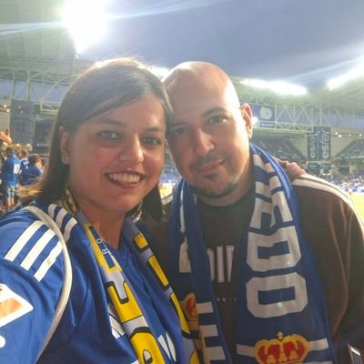 Andaluza y Sevillana.Amante de la música y del fútbol. Del Getafe y del Real Oviedo💙🤍
Hermana de la hermandad de la Estrella💙💜.