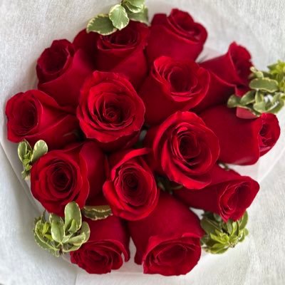 خالطوا النّاسَ مُخَالَطَةً إِنْ مِتُّمْ مَعَهَا بَكَوْا عَلَيْكُمْ، وَإِنْ عِشْتُمْ حَنُّوا إِلَيْكُم🌸 . ♥️💍