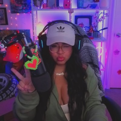 Mommy af • Content Management @defygirlsgg | @defygg • code JUNA @aonaranshop & @advancedgg • justjunathings@gmail.com