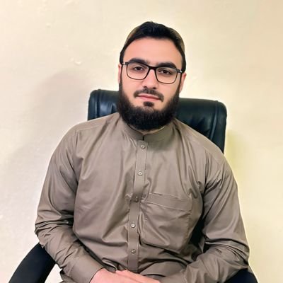 Writer Analyst stady Law and Political science Hadith Islamic jurisprudence
