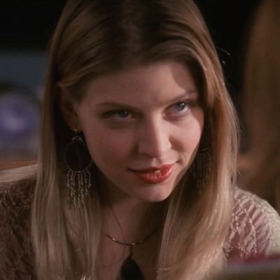 iamyouknowyours's profile picture. i have an insane obsession with buffy and what about it