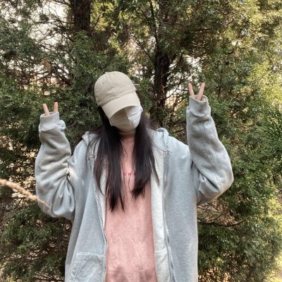 32Soud's profile picture. 🌸 A vibe you can’t replace 💎✨ classy soul with unstoppable energy 💕🌙