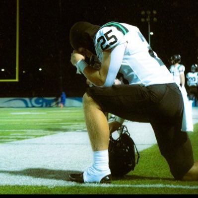 McNicholas ‘26. Running Back /ATH/ 5’11 208. All City. All State. 7 🅾️ffers. GPA 4.0🟢⚫️. Phone # 513-301-5655 #25 . D1‼️#AGTG