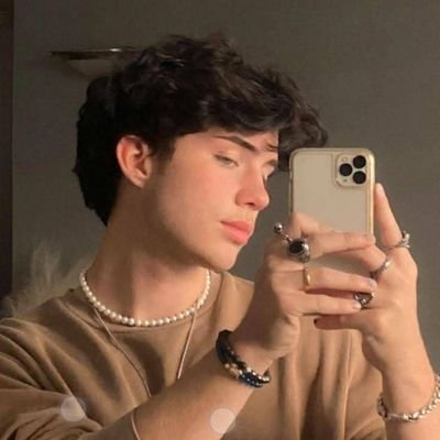 meshal11j224m's profile picture. 