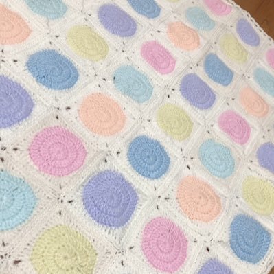 hxsizuku's profile picture. ほたるです❣️編み物や布小物メインでハンドメイド作品を作っています✨最近は編み物お休みしていてミニチュアフードに夢中ですᥫᩣシルバニアも💕#ミニチュアフード #シルバニア