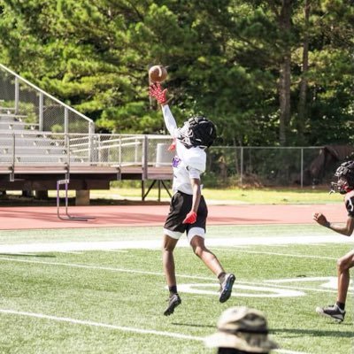 Chapel Hill High School|4.0 GPA|C/O 27|Wr|6’0|156lbs