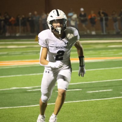 Wyattnewberry2's profile picture. Sterling high school| 3 sport athlete |RB/Saftey| 620-204-8467| 5’11 170| 2🅾️ffers| 4.0 GPA|