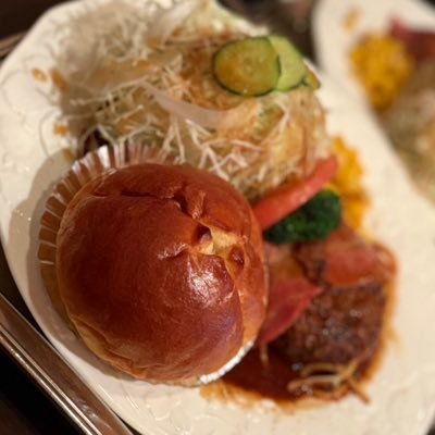 Sabitethuonando's profile picture. あなたにもっと素敵な未来 訪れる 訪れさせよう イカれてるって思うのかな(予言者より)