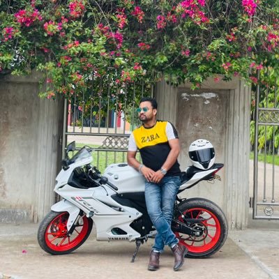 TheCreativMamun's profile picture. Vlogging| Traveling. /Bangladeshi 🇧🇩🇮🇪