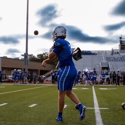 CO 26’ QB | 6’0” 182 lbs | GPA 4.0 | ACT: 25 | Shelton School of Dallas | 214-300-8819 Cell | NCAA ID# 2409420819