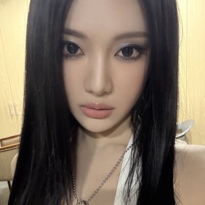 ryo `. ✶ Profile