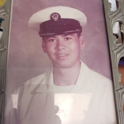 Happily Married with kids and NAVY VETERAN, engineering specialist, Disabled, no crypto. I'll 🚫