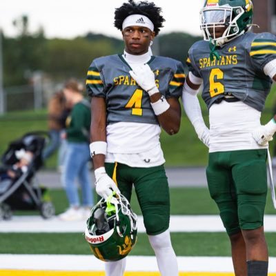 Class of ‘27. 🏈 WR/DB5’9 @hayesjrdarren@gmail.com ig-dshifty7 Martin Luther high school -414-865-1014