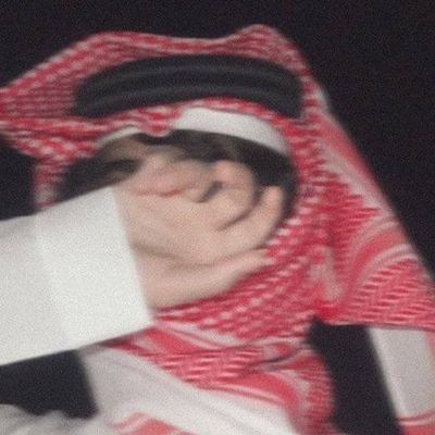 أطلب من العز ما يطري على بالك .
لكن على عزة نفسي ، لا تساومني . 🫡 🤍