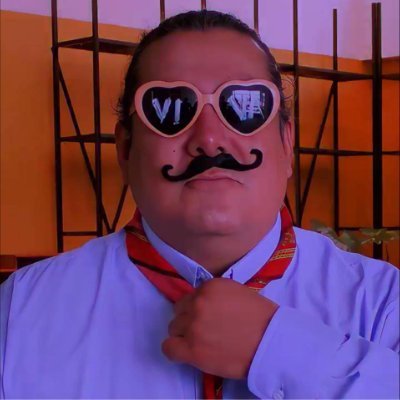 Director de Conversación Digital en @Gob_Puebla. Buscador de palabras. Periodista. Especialista en Transmedia e Hipermedia.