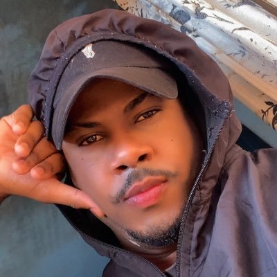 KarllosPollo's profile picture. Por muito tempo fui tudo o que pude; agora sou tudo o que quero.❤