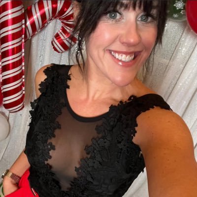 mama x2 / cypress Texas / travel and enthusiast ✈️🚎 / lots of smile 😁 ✨❤️🎂/ fitness and food /