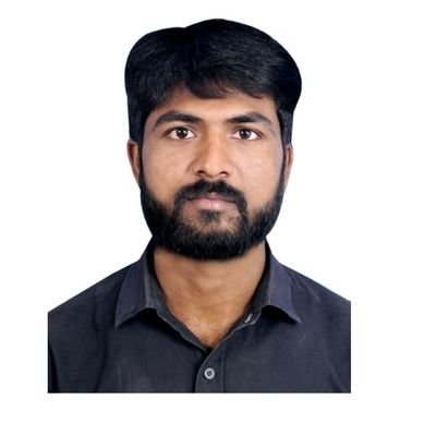 social media worker