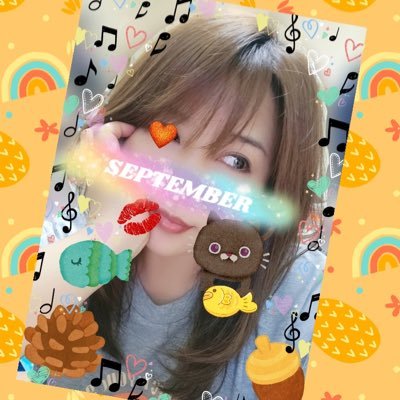 ピアノ🎹ギター🎸カラオケ🎤おさんぽ🚶♀️昭和歌謡🎶長渕剛さんが好き✦︎不定期で“突然ですがクイズ🥳”やってます ⚠️自己愛♀達にネタパクりされ執拗に粘着されています(主に発狂👵に) 。RPのRPはその方のホームでお願いします🍀DMは仲良しさんのみ😌👌