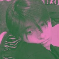 R (@negaraskizo) 's Twitter Profile