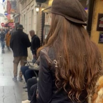 cemeteryb1mbo's profile picture. he died violent, young, and desperate, just like we knew he would   15🪽