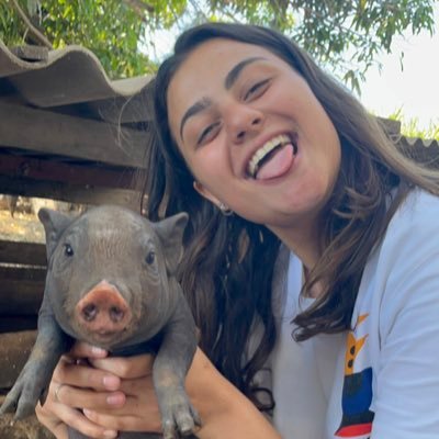 Rivotina22's profile picture. 🐷💚