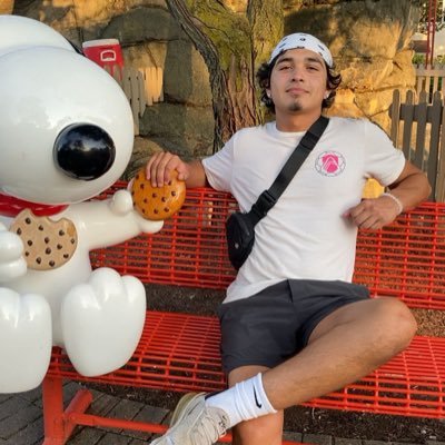 acruz_03's profile picture. UT 🚀 coach for NHS🤠