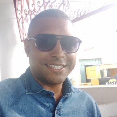 thiiiiagdantas's profile picture. A vida é bela então vamos aproveitar a vida 😍