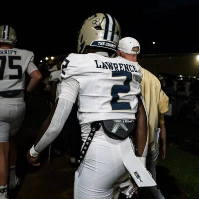 3⭐️ RB IG@_de2ce, slot receiver,| Thomas County Central Football 2026 | 3.4 GPA. deucegod850@icloud.com de2ceforsix@gmail.com| 850-508-7969 | 1-16-25🕊️💔