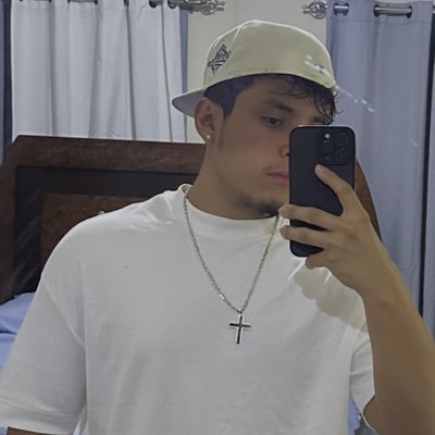 21. 🇨🇴 🇵🇪. | Professional COD Player for @GentleMates | https://t.co/jeS4NfpeIz | ojhnnyy@gmail.com