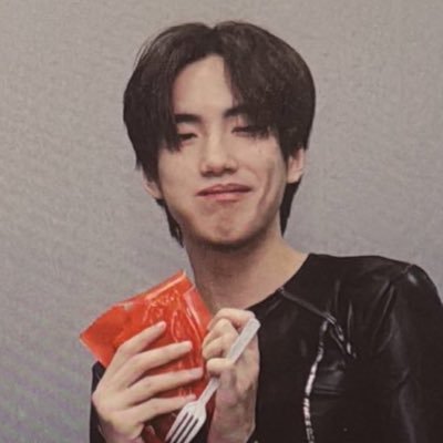 #BUSbecauseofyouishine✨ 💖#PHUTATCHAI #PEEMWASU || fan account