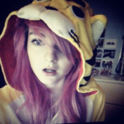 Bla1rezyB4by_'s profile picture. ❥ babys princess: @BL1NKYBL1SS ♥︎ lil age 3-5!! 🪷💞Agere ༒ petre ฅ^•ﻌ•^ฅ big age 6teen!! 🎸🎧Basic DNI ❀⋰ strictly sfw 🌊 // 🚦🤫