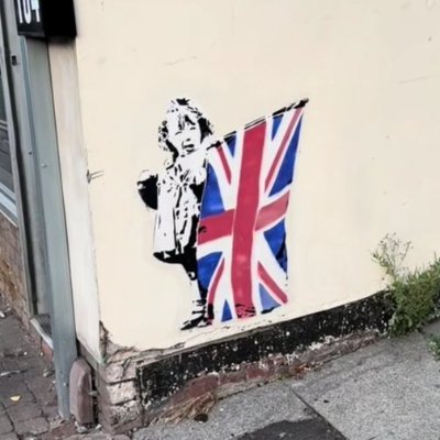 youbecha64's profile picture. I got dozens of friends, and the fun never ends
That is, as long as I'm buying