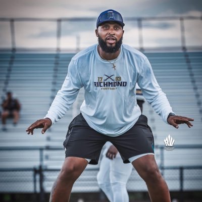 I🐝🍃 N’ You | https://t.co/Km2dmop1J4 | HC @arcfootball_ | https://t.co/UkCS4Nh2Vm | ASU🐏 Alum ‘14| Process over Product |Ubuntu | 🪓🪵🪣💦| LLMAC🪽|