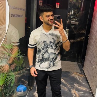 hritikchawla26's profile picture. 🎬 Actor | 🕺 Dancer | 🎥 Content Creator ✨  Creating relatable & entertaining content daily 📸 11K+ community on Instagram 🤝 DM for paid collaborations
