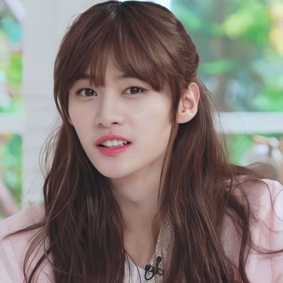 Fan account
| VIU O SZK |
~ Stay ~
~ Moa ~