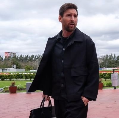 Cuenta nueva. soy este. volví porque este país es increíble y ustedes muy ocurrentes