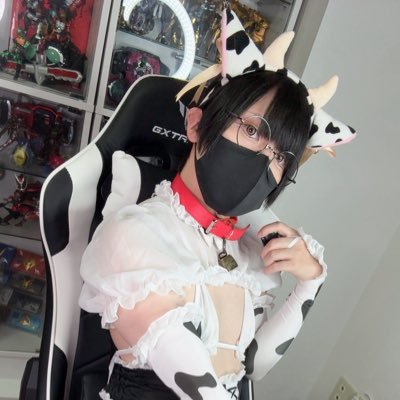 ちんちん出してるサラリーマン(37) │ fantia/OnlyFans: https://t.co/alk55NGvtn │サークル垢:@TrashBox_OND │ FAタグ:#シコたま