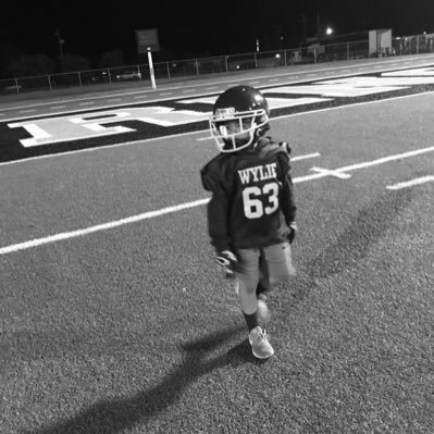 Abilene Wylie HS ‘29| WR/CB | 5’8 130lbs | 4.9 40 | 3.5 GPA casoncastillo.ftbl@gmail.com @wyliefb