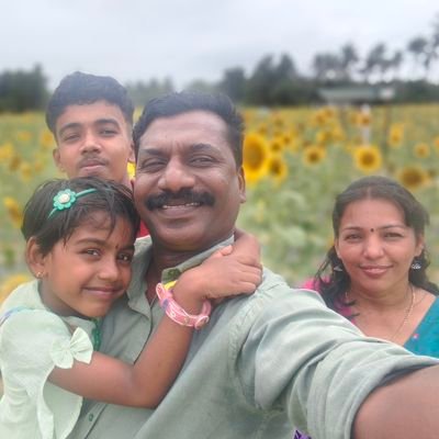 โค๏ธCommunistโค๏ธSyndicate Member, Kerala Universityโค๏ธGuest Lecturer in History, St. Xavier's College Thumbaโค๏ธPassion for Travelingโค๏ธLove Readingโค๏ธ