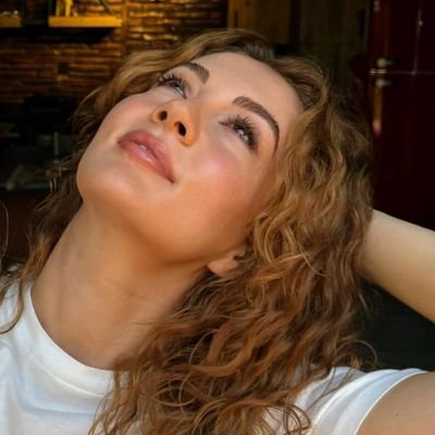 bucozberk's profile picture. #Burcuözberk | Palmeirense | patins