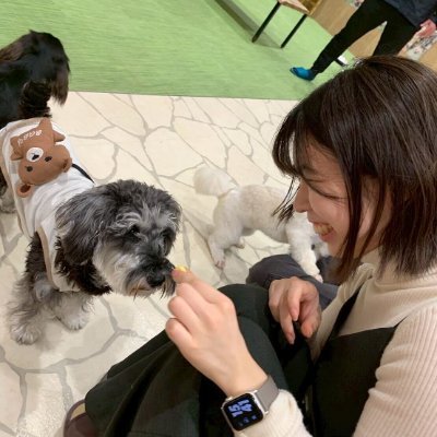 ベンチャー企業の採用マーケ🍀 食べることが大好きで、最近は料理も頑張ってます🍛 休日はホットヨガで整えたり、動物が好きなので犬カフェに行って癒されたりしてます🧘♀️🐶 よかったら気軽にフォローお願いします!