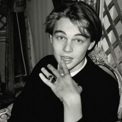 slaysssthes's profile picture. 