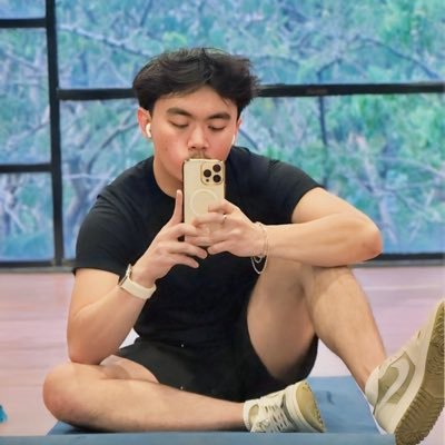 xreyzio's profile picture. 
