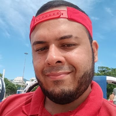 digssousa's profile picture. | Terrivelmente Gay | Esquerdista | Fã de Diva Pop (principalmente Anitta) | RBDm4ni4co |