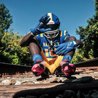 2028|🏈 WR/DB|6’1| 175lbs|Valley cell-502-693-7515